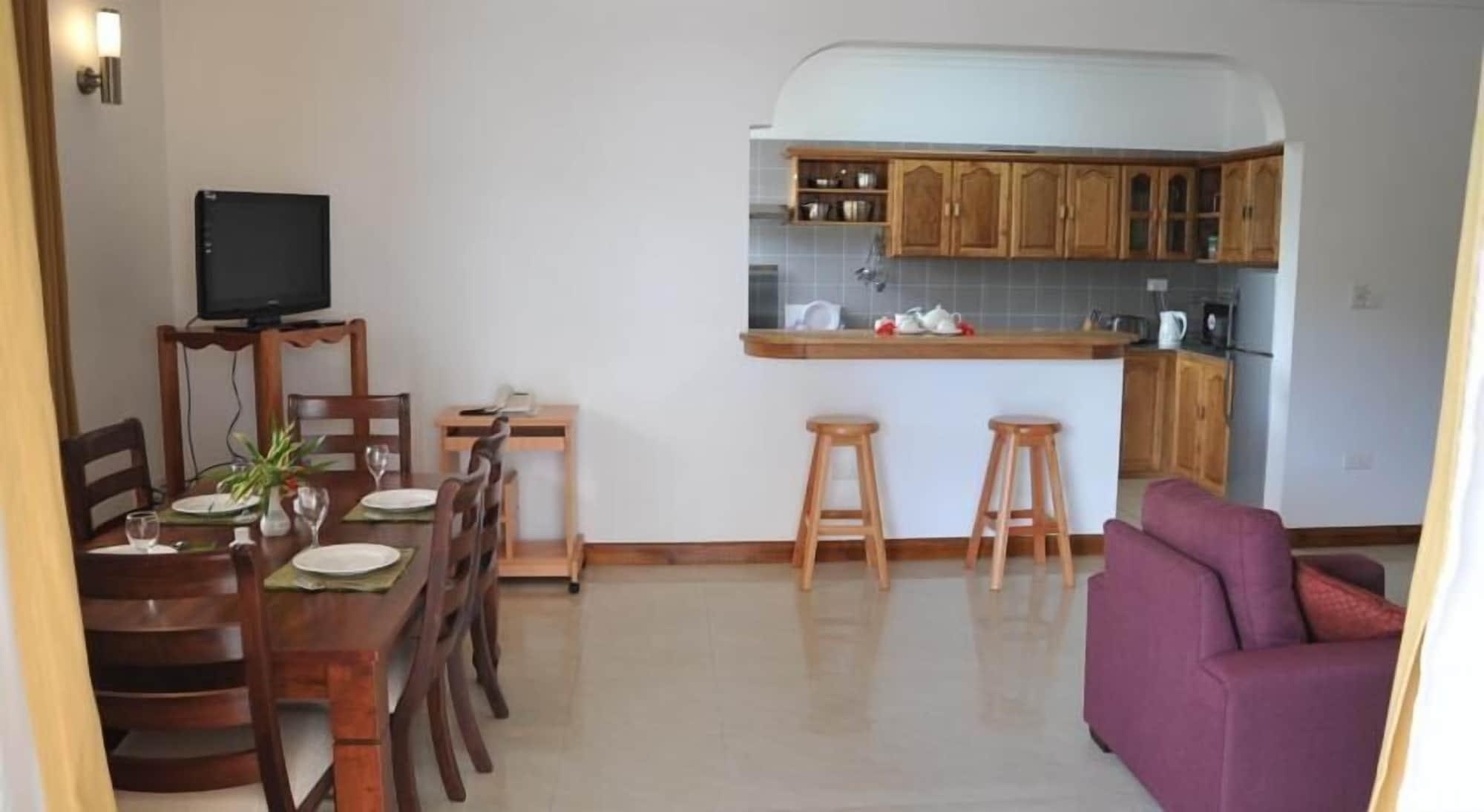 La Fontaine Holiday Apartment Bel Ombre Extérieur photo
